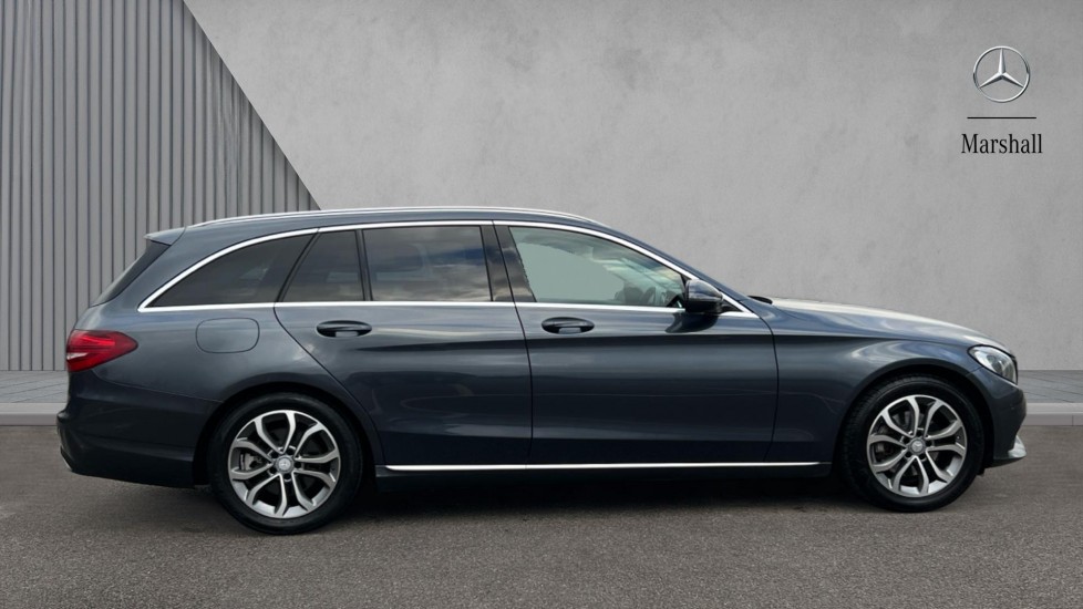 Used Mercedes-Benz C Class 2015 for sale - 76941100: Photo 4