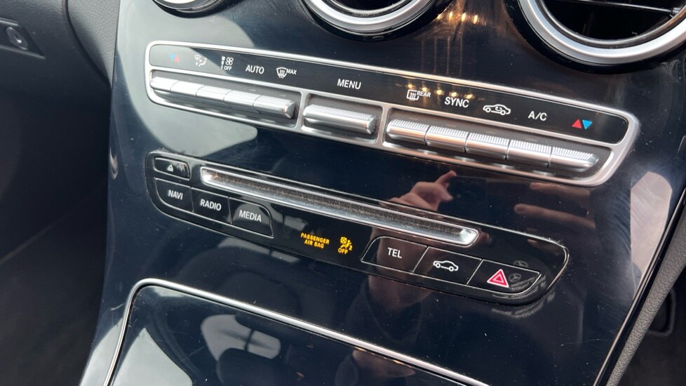 Used Mercedes-Benz C Class 2015 for sale - 76941100: Photo 42