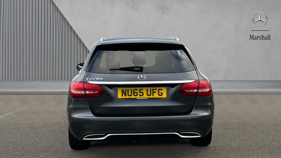 Used Mercedes-Benz C Class 2015 for sale - 76941100: Photo 7