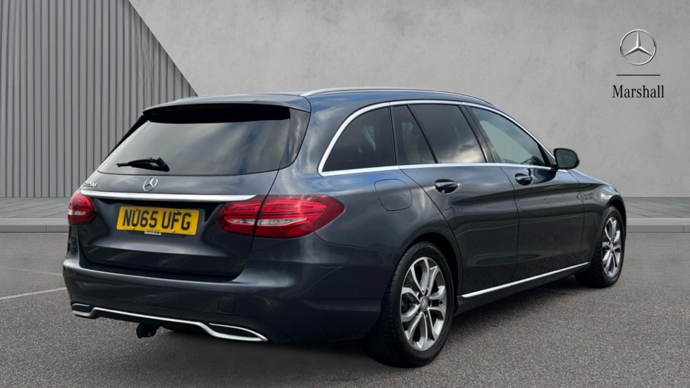 Used Mercedes-Benz C Class 2015 for sale - 76941100: Photo 9