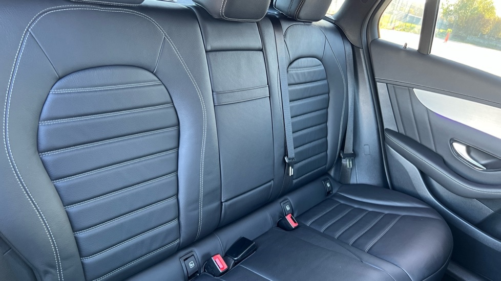 Used Mercedes-Benz GLC 2023 for sale - 76874081: Photo 15