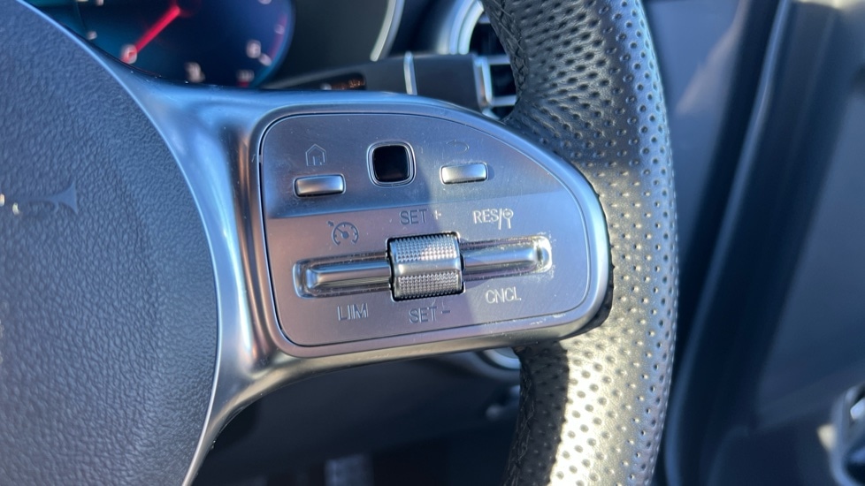 Used Mercedes-Benz GLC 2023 for sale - 76874081: Photo 29