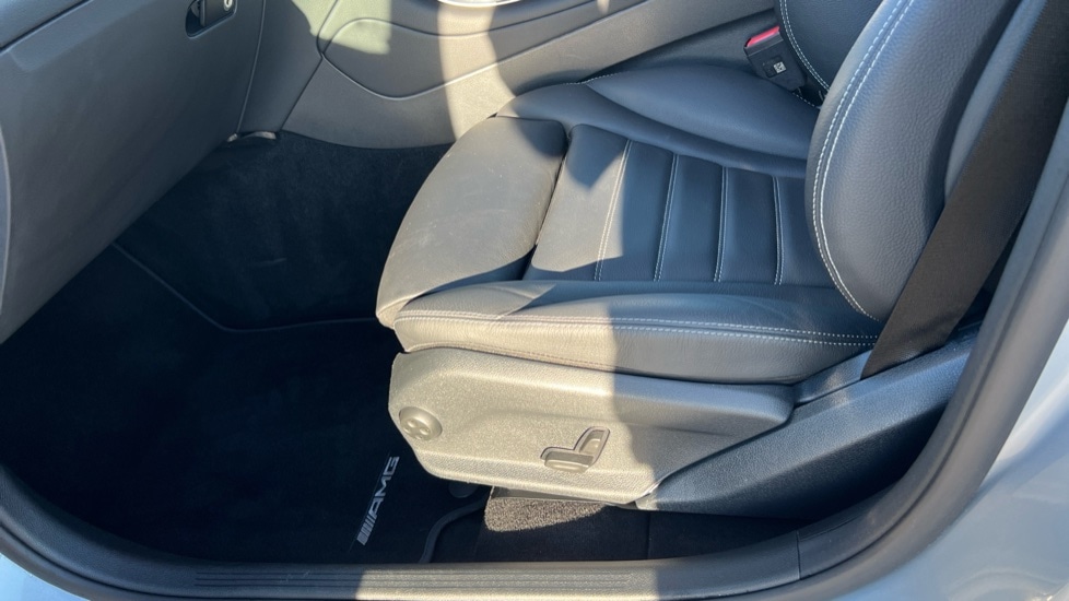 Used Mercedes-Benz GLC 2023 for sale - 76874081: Photo 39