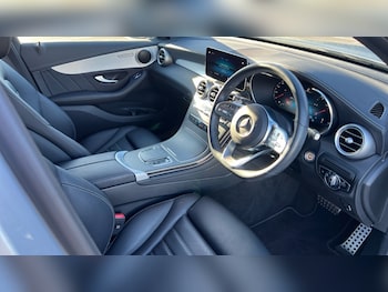 Used Mercedes-Benz GLC 2023 for sale - 76874081: Photo