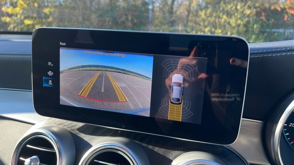 Used Mercedes-Benz GLC 2023 for sale - 76874081: Photo 40