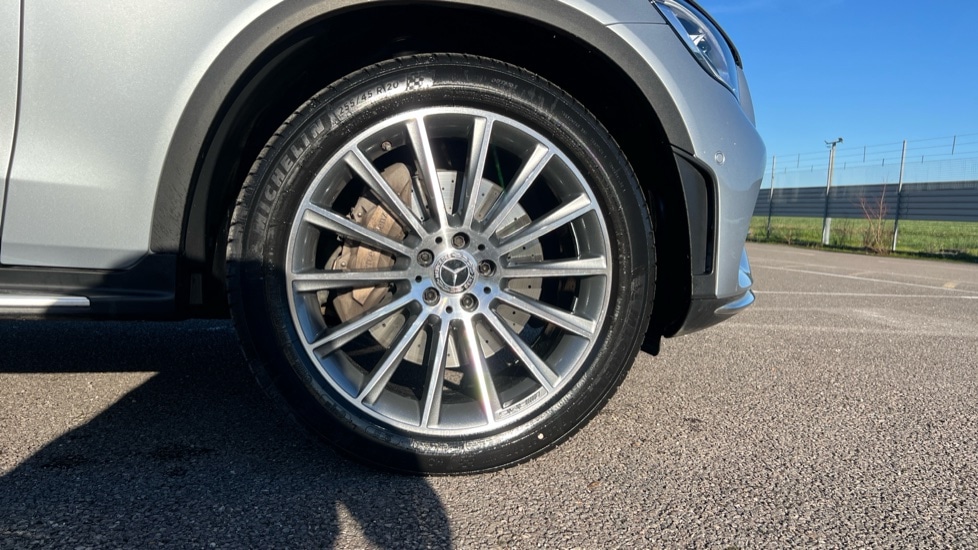 Used Mercedes-Benz GLC 2023 for sale - 76874081: Photo 5