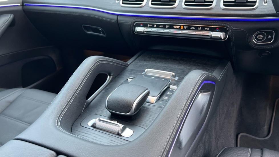 Used Mercedes-Benz GLE 2025 for sale - 77042750: Photo 35