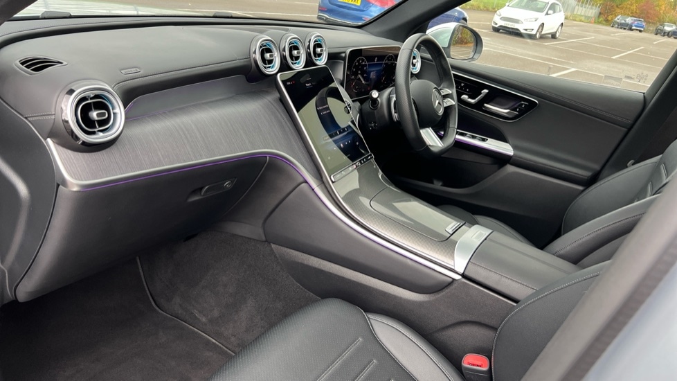 Used Mercedes-Benz GLC 2025 for sale - 76523653: Photo 11