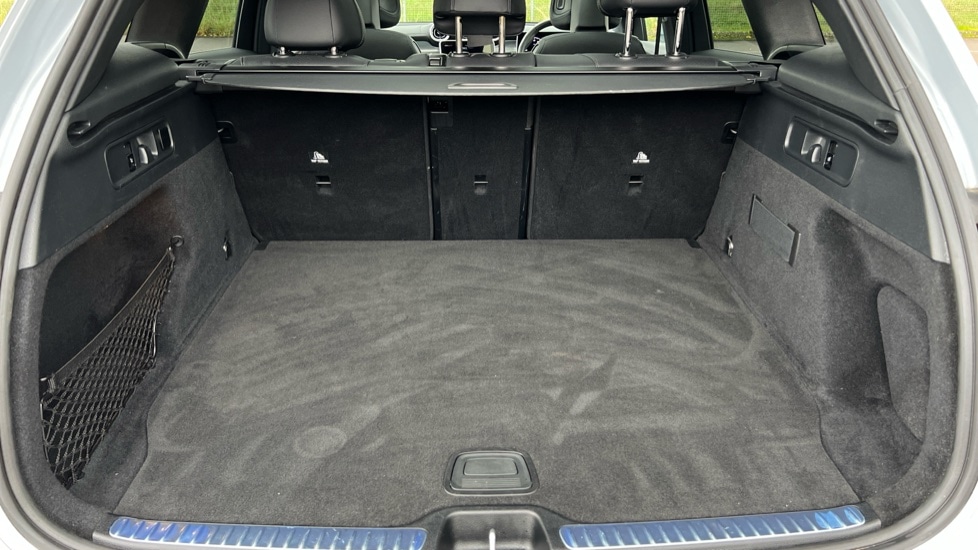 Used Mercedes-Benz GLC 2025 for sale - 76523653: Photo 17