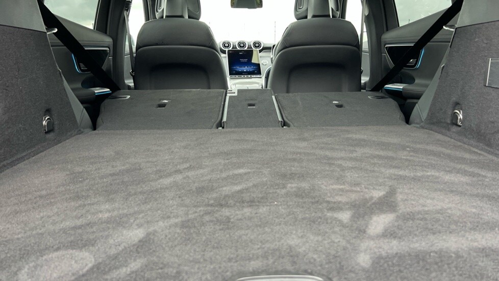 Used Mercedes-Benz GLC 2025 for sale - 76523653: Photo 18