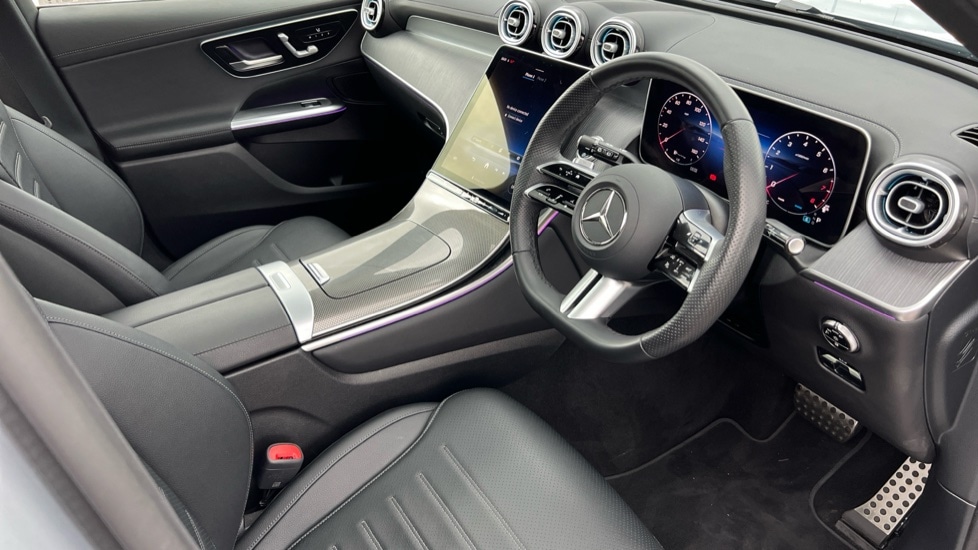 Used Mercedes-Benz GLC 2025 for sale - 76523653: Photo 3