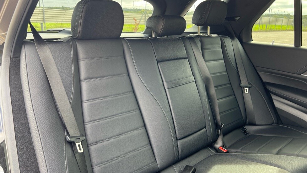 Used Mercedes-Benz GLE 2024 for sale - 77010235: Photo 15