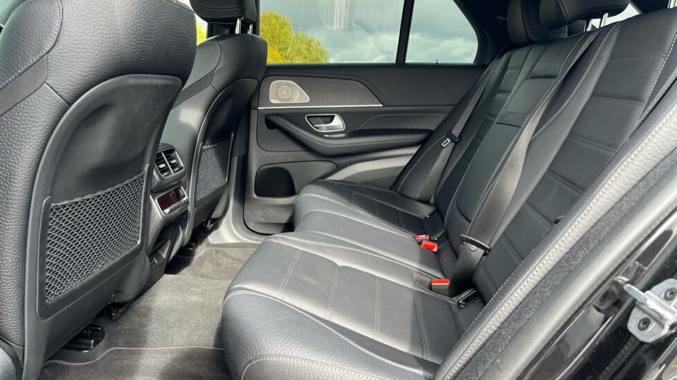 Used Mercedes-Benz GLE 2024 for sale - 77010235: Photo 24