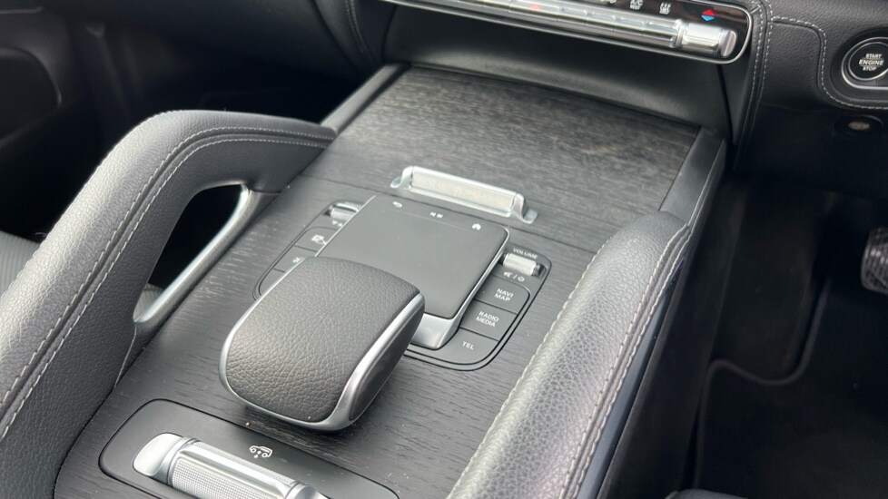 Used Mercedes-Benz GLE 2024 for sale - 77010235: Photo 35