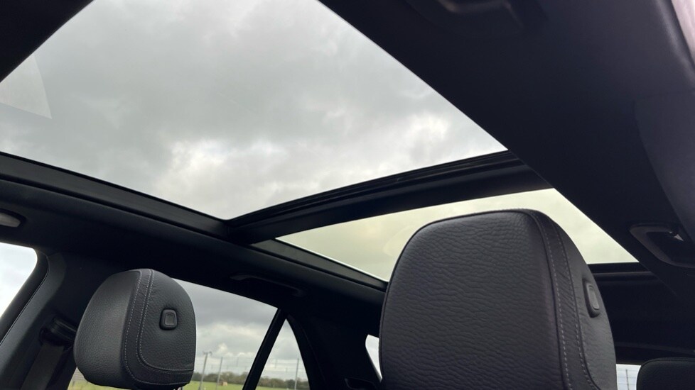 Used Mercedes-Benz GLE 2024 for sale - 77010235: Photo 37