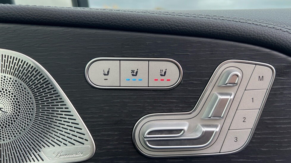 Used Mercedes-Benz GLE 2024 for sale - 77010235: Photo 41