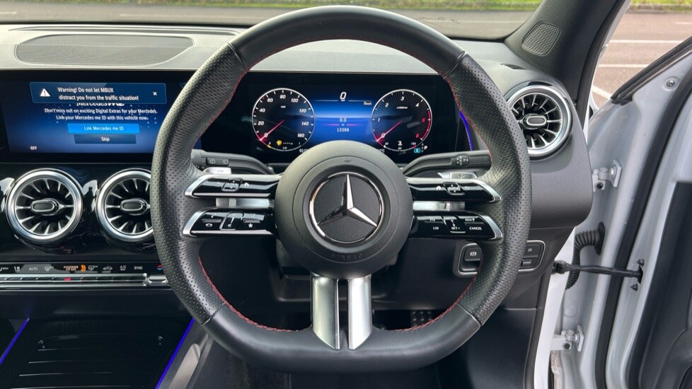 Used Mercedes-Benz GLB 2024 for sale - 76873614: Photo 12