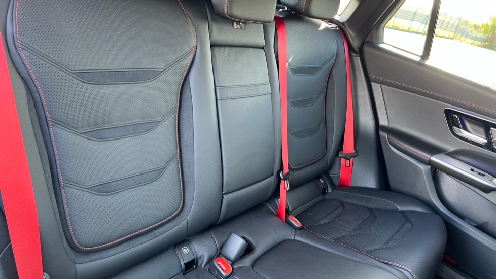 Used Mercedes-Benz GLC 2025 for sale - 76311900: Photo 15