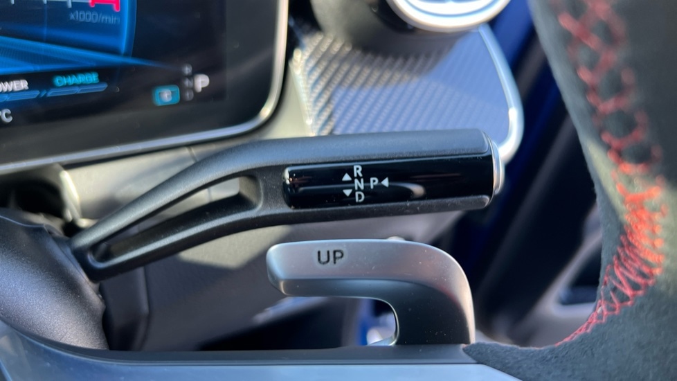 Used Mercedes-Benz GLC 2025 for sale - 76311900: Photo 31