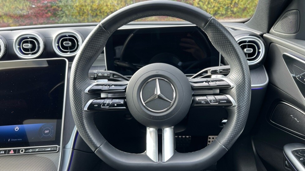 Used Mercedes-Benz C Class 2024 for sale - 76273025: Photo 12