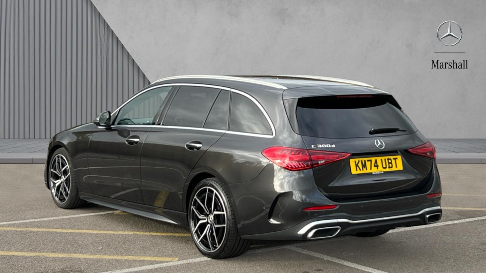 Used Mercedes-Benz C Class 2024 for sale - 76273025: Photo 2