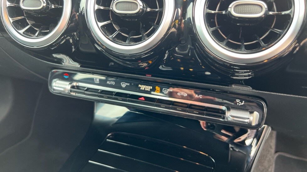 Used Mercedes-Benz A-Class 2019 for sale - 76350778: Photo 42