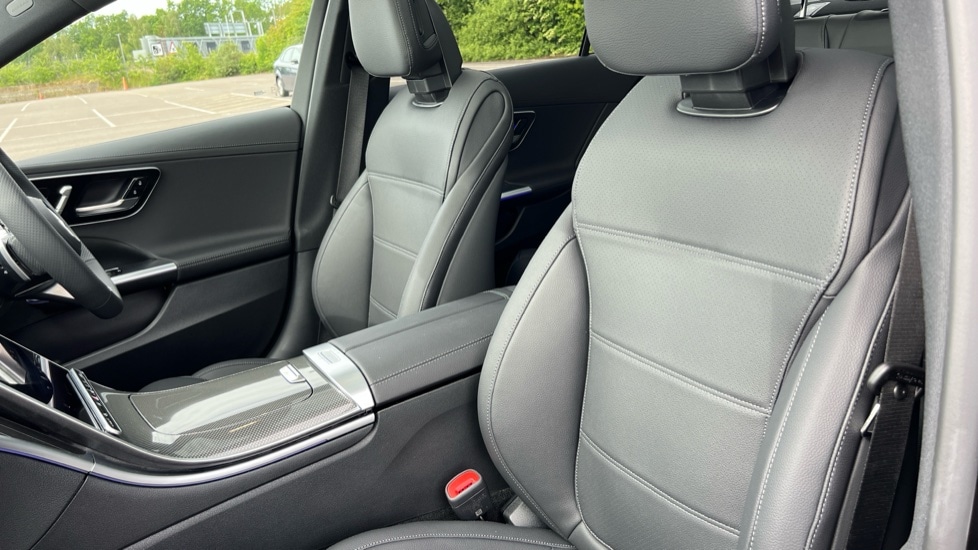 Used Mercedes-Benz C Class 2025 for sale - 76869202: Photo 14