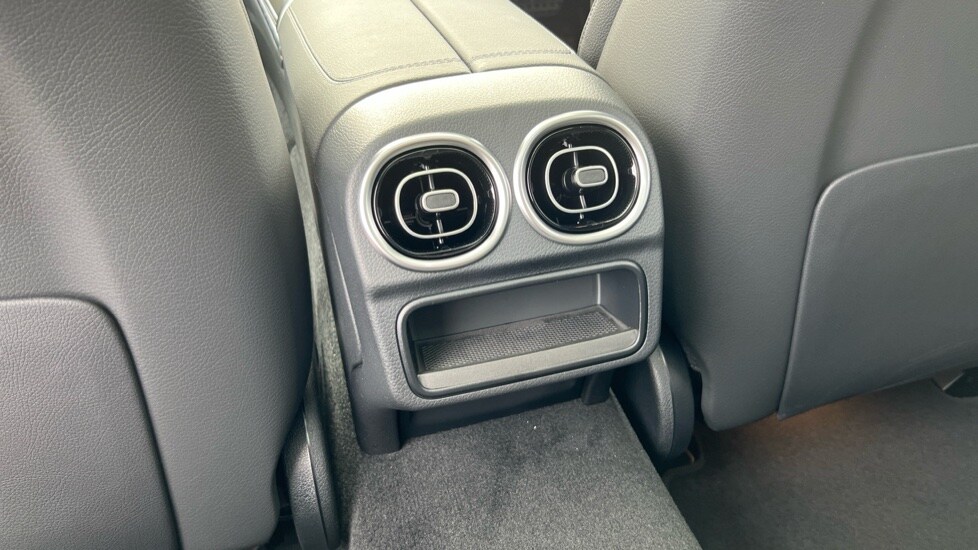 Used Mercedes-Benz C Class 2025 for sale - 76869202: Photo 36