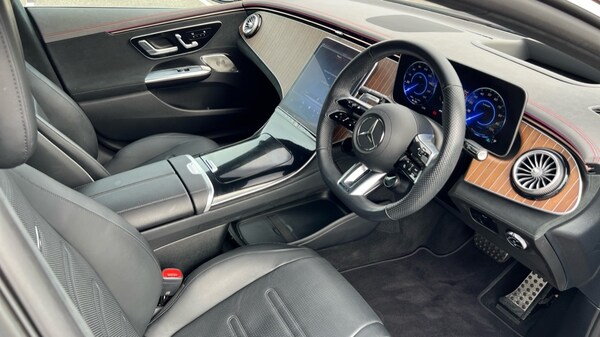 Used Mercedes-Benz EQA 2024 for sale - 76062341: Photo 4