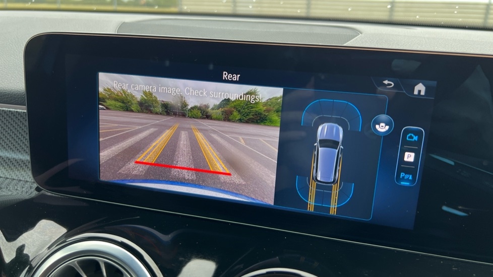 Used Mercedes-Benz GLB 2024 for sale - 76556849: Photo 40