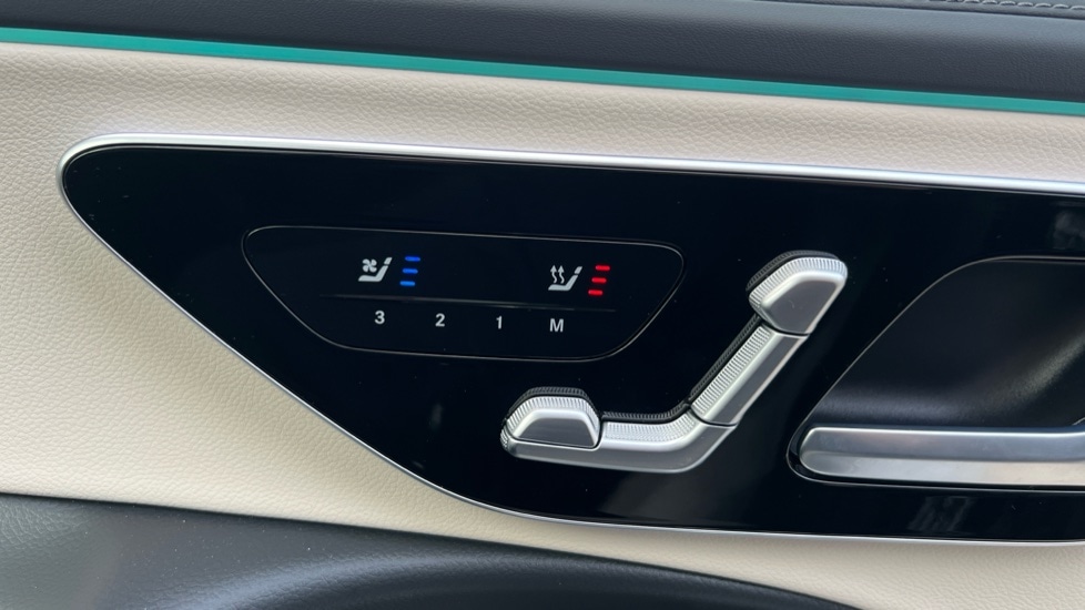 Used Mercedes-Benz E Class 2024 for sale - 76869795: Photo 45