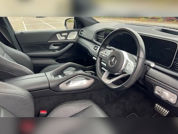 Used Mercedes-Benz GLE 2022 for sale - 76074277: Photo