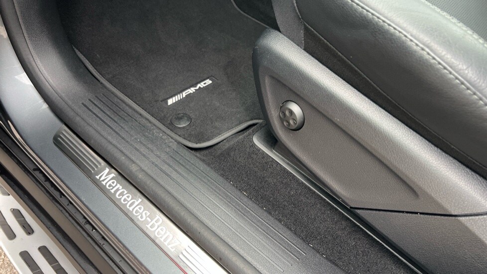 Used Mercedes-Benz GLE 2022 for sale - 76074277: Photo 44