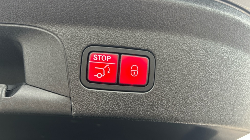 Used Mercedes-Benz GLE 2022 for sale - 76074277: Photo 45