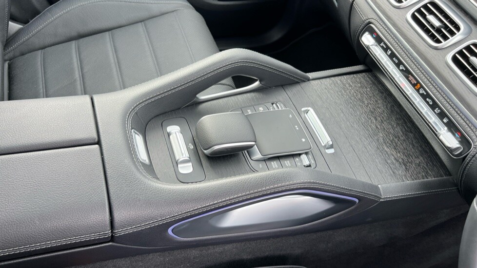 Used Mercedes-Benz GLE 2024 for sale - 76062317: Photo 34