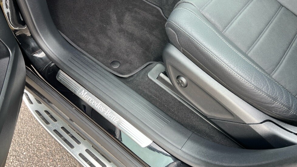 Used Mercedes-Benz GLE 2024 for sale - 76062317: Photo 43