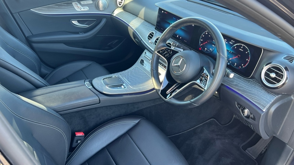 Used Mercedes-Benz E Class 2023 for sale - 76870534: Photo 3