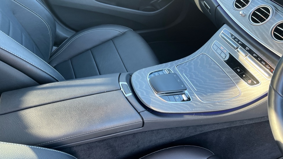 Used Mercedes-Benz E Class 2023 for sale - 76870534: Photo 34