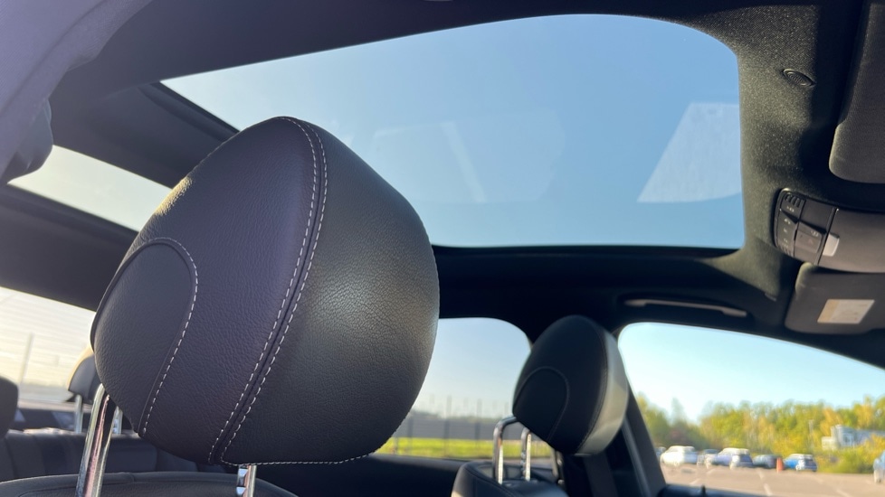 Used Mercedes-Benz E Class 2023 for sale - 76870534: Photo 38