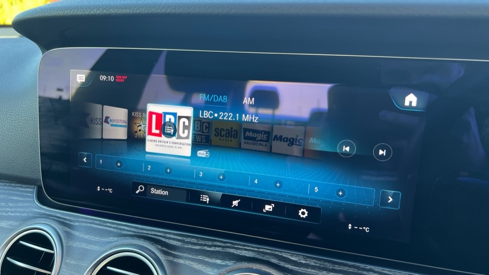 Used Mercedes-Benz E Class 2023 for sale - 76870534: Photo 41