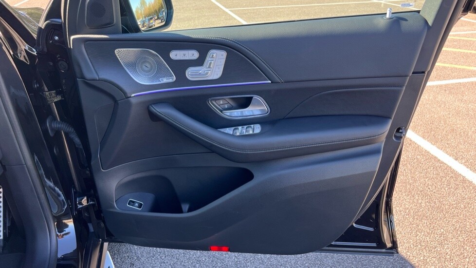 Used Mercedes-Benz GLS 2025 for sale - 76501541: Photo 37