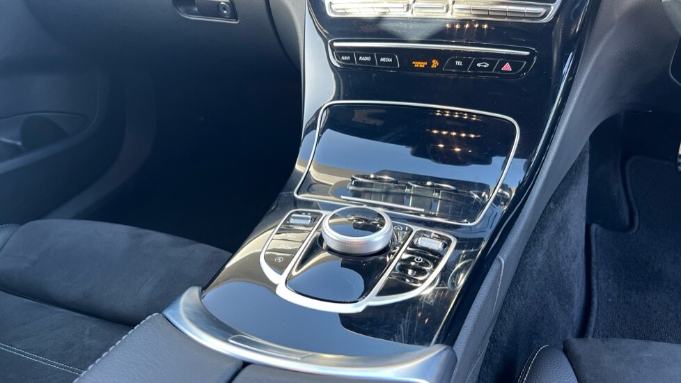 Used Mercedes-Benz C Class 2019 for sale - 76872394: Photo 35