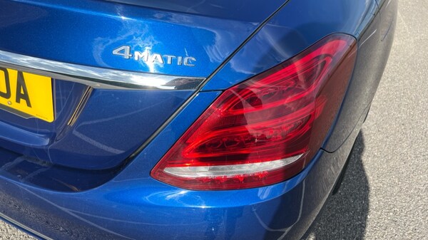 Used Mercedes-Benz C-Class 2018 for sale - 76217203: Photo 22