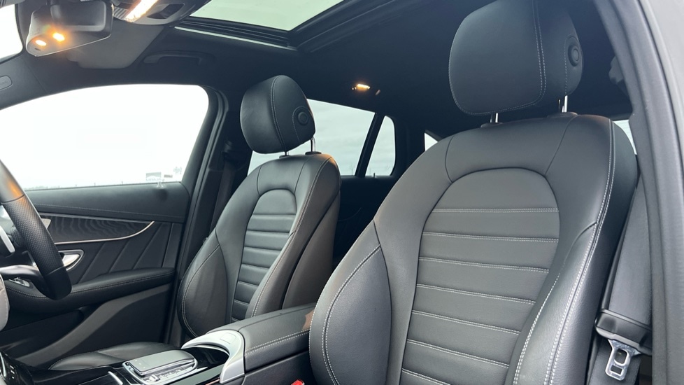 Used Mercedes-Benz EQC 2023 for sale - 76874850: Photo 14