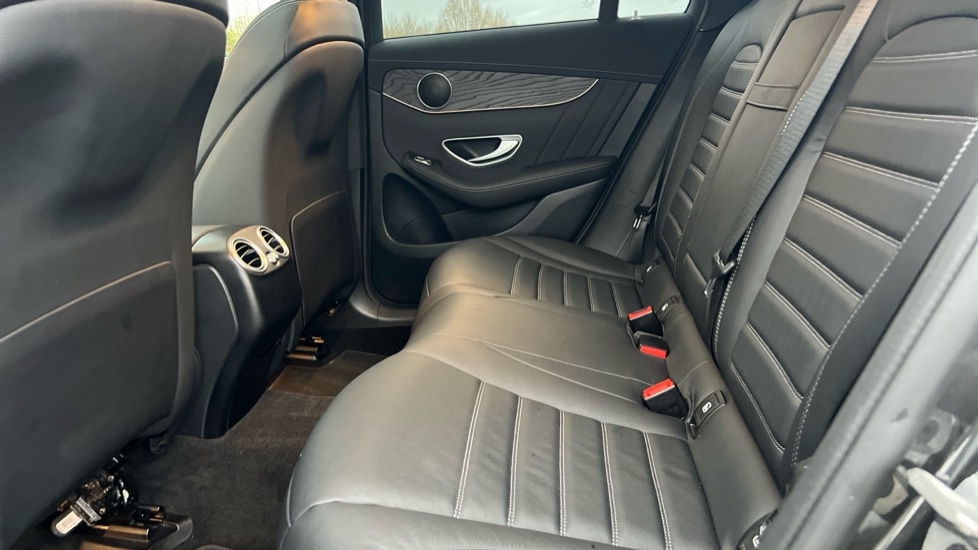 Used Mercedes-Benz EQC 2023 for sale - 76874850: Photo 24