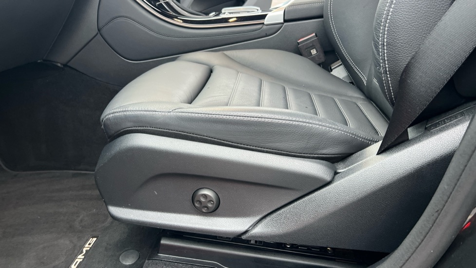 Used Mercedes-Benz EQC 2023 for sale - 76874850: Photo 39