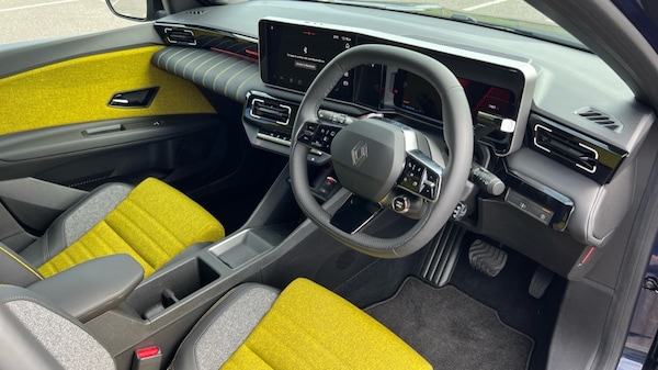 Used Renault 5 2025 for sale - 76265538: Photo 9