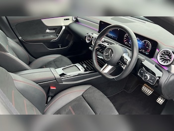 Used Mercedes-Benz CLA 2024 for sale - 75959718: Photo 3