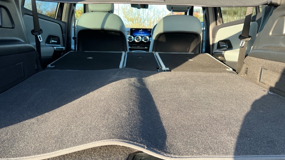 Used Mercedes-Benz GLB 2025 for sale - 77031413: Photo 18