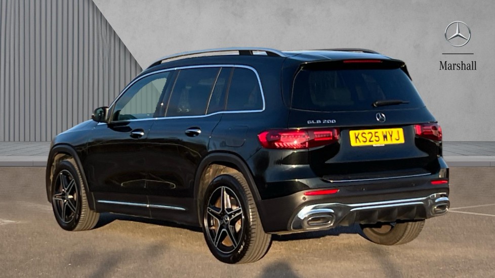 Used Mercedes-Benz GLB 2025 for sale - 77031413: Photo 2